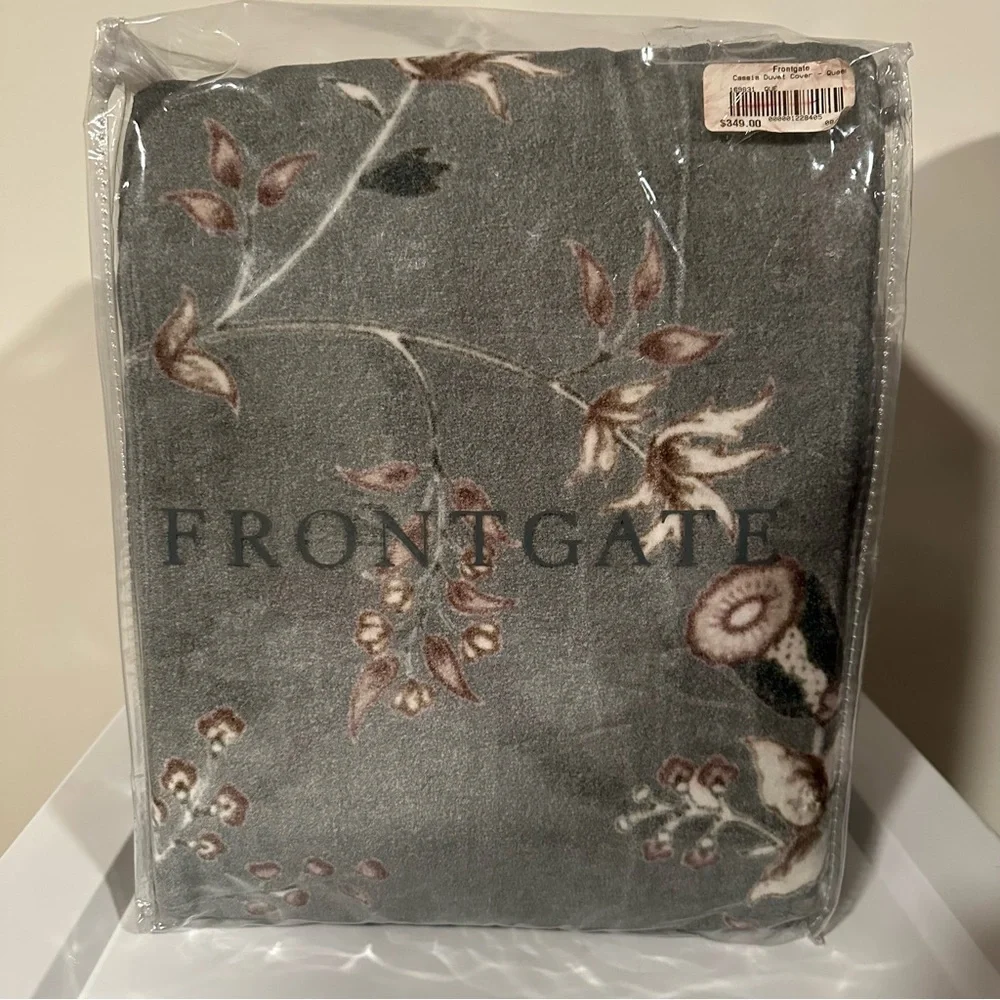 NEW Frontgate Cassia Gray Velvet Floral Duvet Cover QUEEN Size 92”x100”